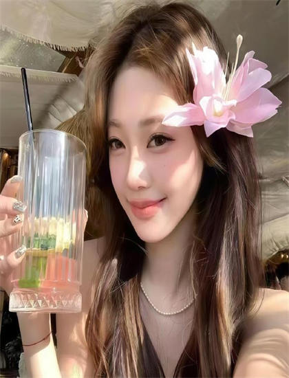 《最动漫资讯台》伏笔运用：前后呼应与细节铺垫